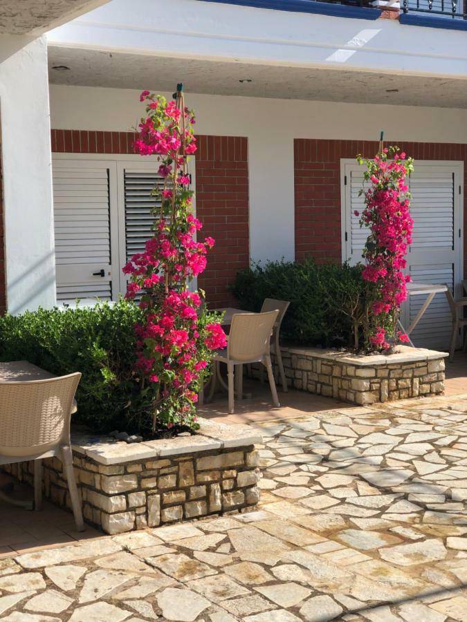 Exclusive Greccia Inn Dhërmi Eksteriør billede